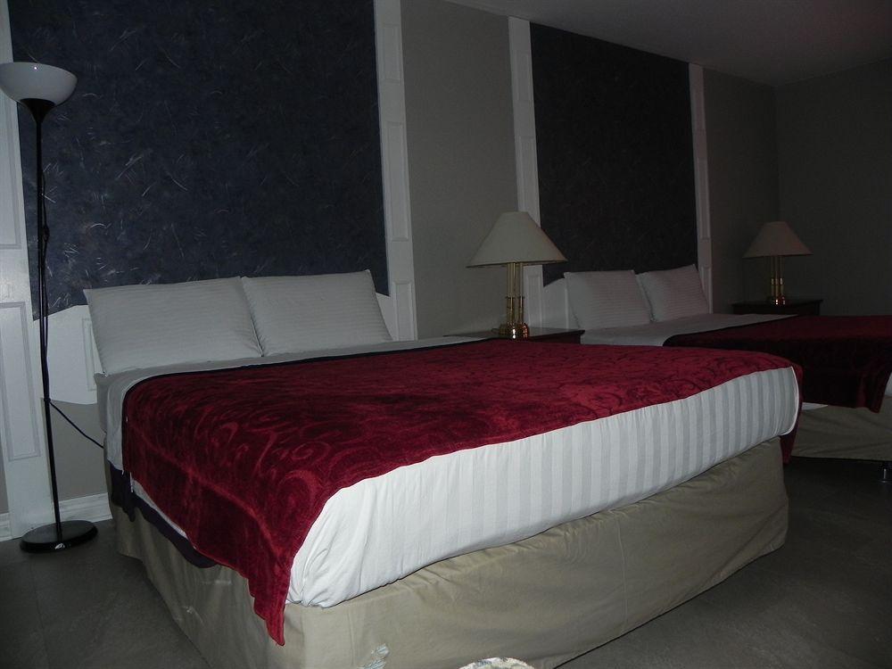 شلالات نياغارا Grewals Inn And Suites المظهر الخارجي الصورة