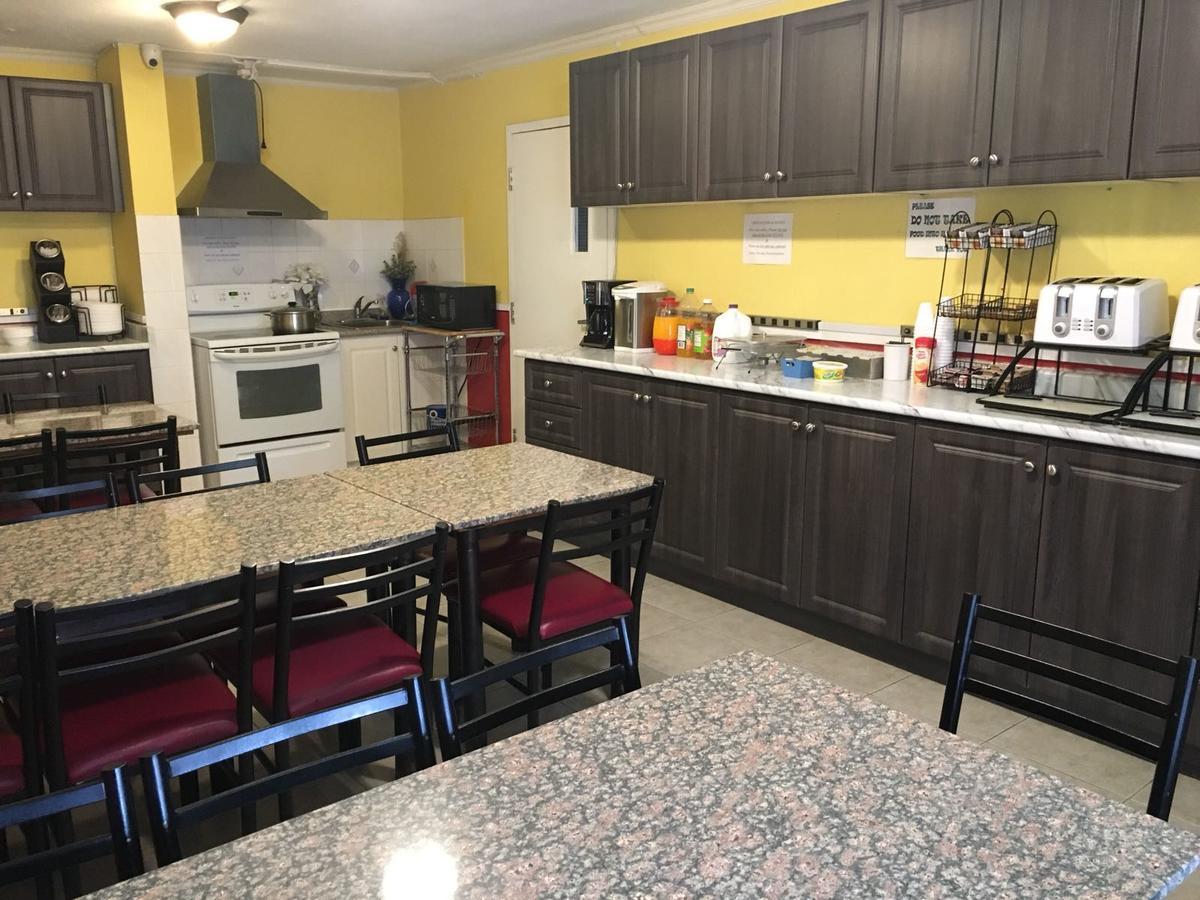 شلالات نياغارا Grewals Inn And Suites المظهر الخارجي الصورة
