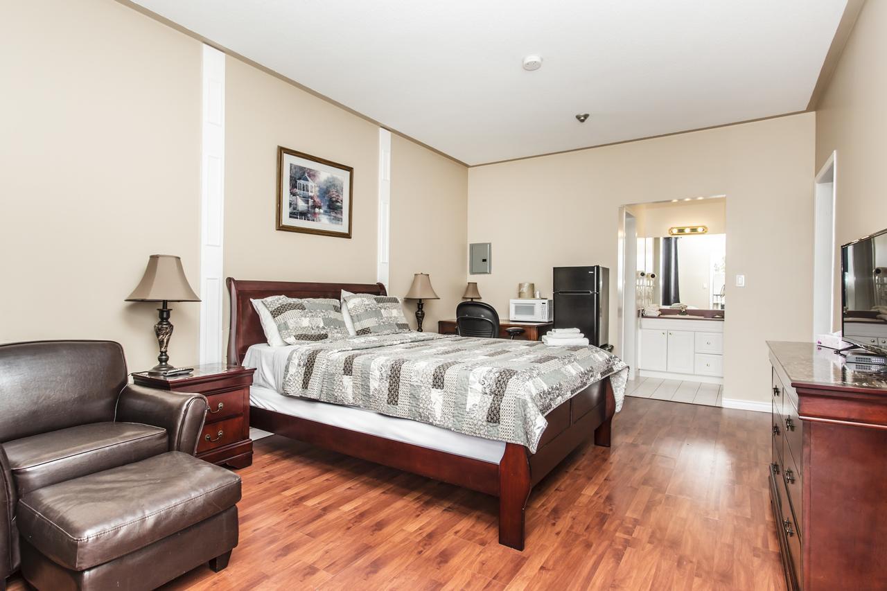شلالات نياغارا Grewals Inn And Suites المظهر الخارجي الصورة